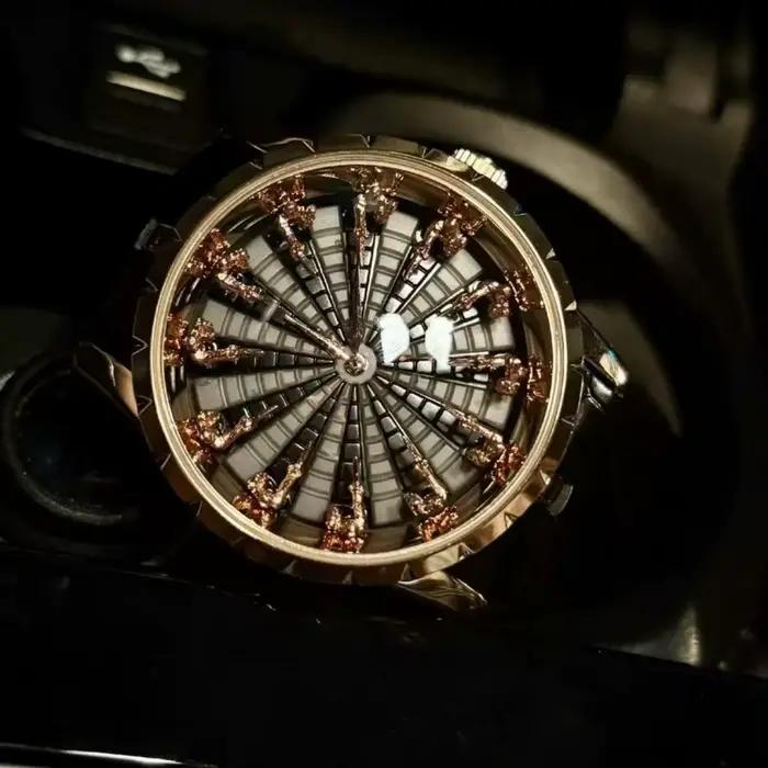 Montre-bracelet pour homme Round Table Knights, cadran rouge personnalisé avec figurine 3D, bracelet