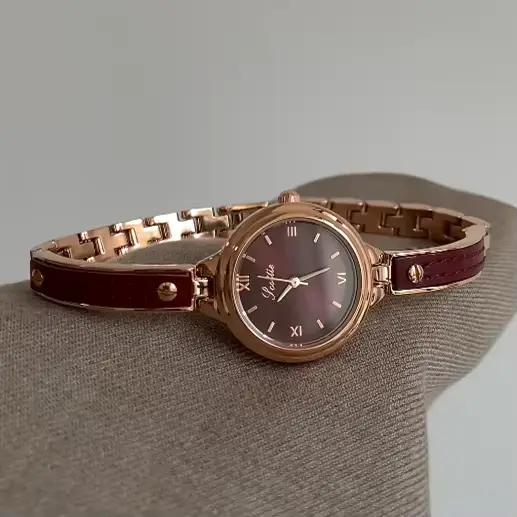 Montre de créateur haut de gamme exquise de haute qualité, nouveau pointeur de mode, Quartz or Rose,