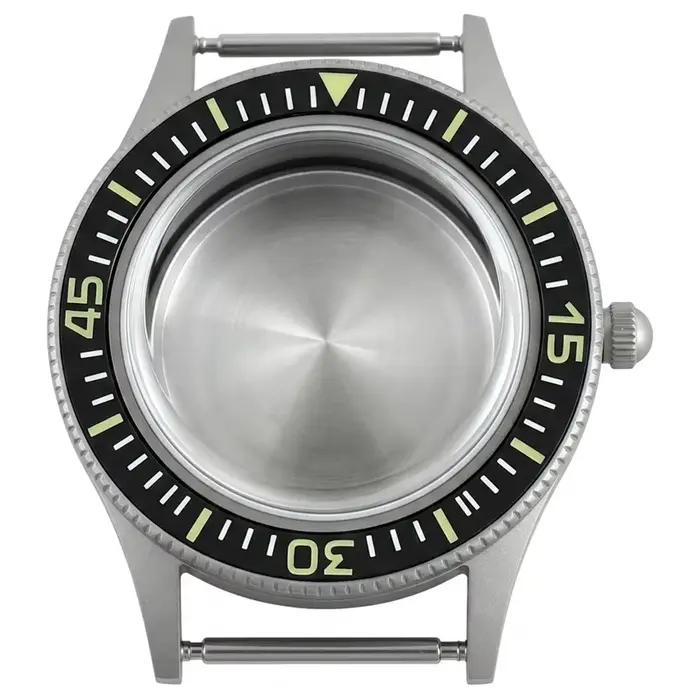 Boîtier de montre de plongée vintage sablée 50 ATM avec verre saphir à bulles et lunette superluminescente C3 pour NH34 NH35 NH36 NH70 NH72 200M