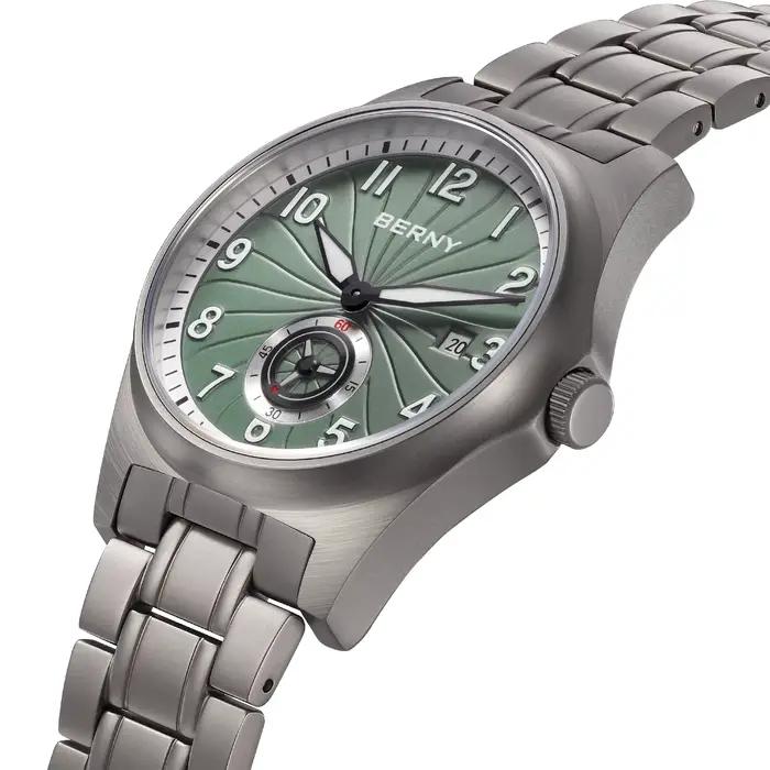 Montre en titane BERNY automatique pour hommes avec mouvement Seagull ST1731 résistante à l'eau pour diverses occasions et activités de tous les jours