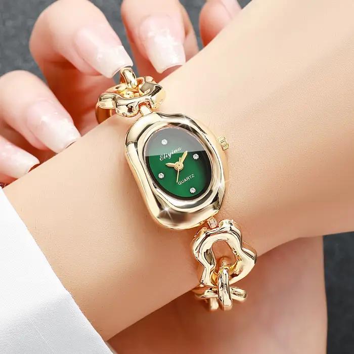 Montre à quartz pour femmes élégante cadran vert bracelet chaîne dorée occasion spéciale femmes