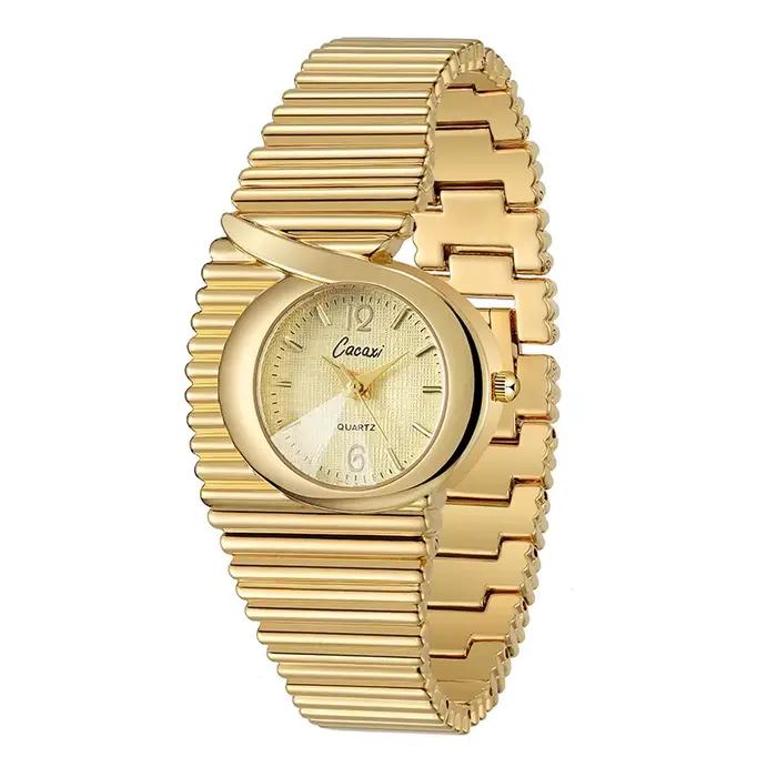 Montre à quartz de forme vintage CQ527