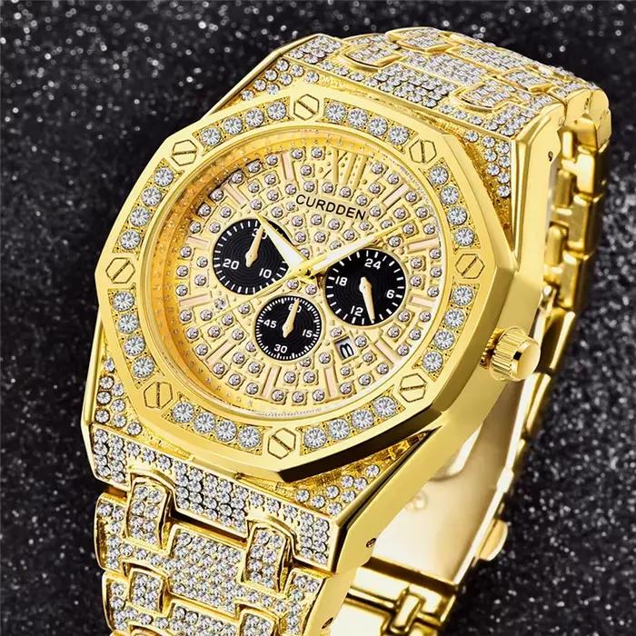 Montre CURDDEN dorée à quartz avec calendrier complet pour homme style hip-hop audacieux et élégance moderne