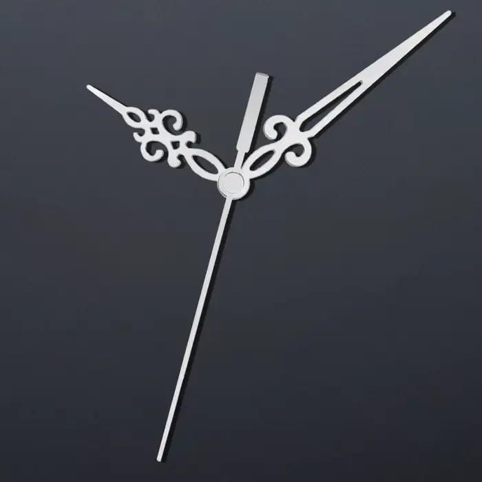 Aiguilles de montre en forme de flocon de neige