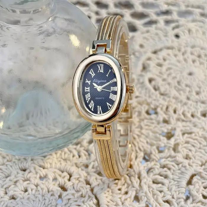 Montre ovale élégante à franges : un trésor vintage délicat pour femmes