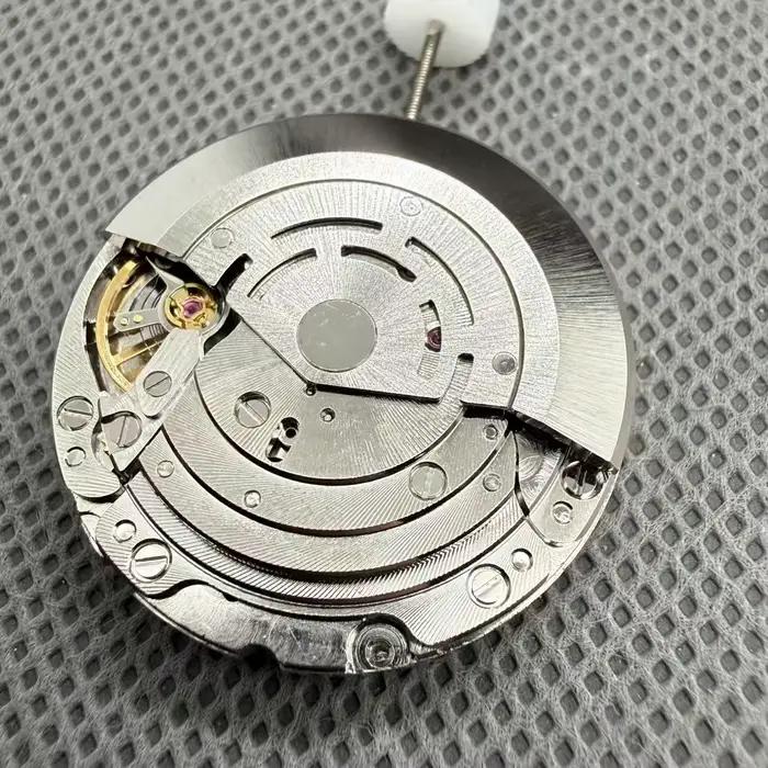 Montre mécanique automatique pour hommes