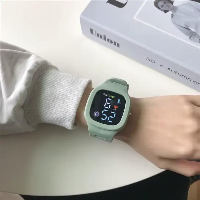 Mode hommes femmes montre Led