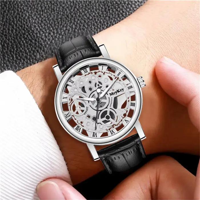 Montre-bracelet de luxe à quartz pour hommes avec fonction chronomètre et cadrans en chiffres romains pour occasions spéciales et style intemporel