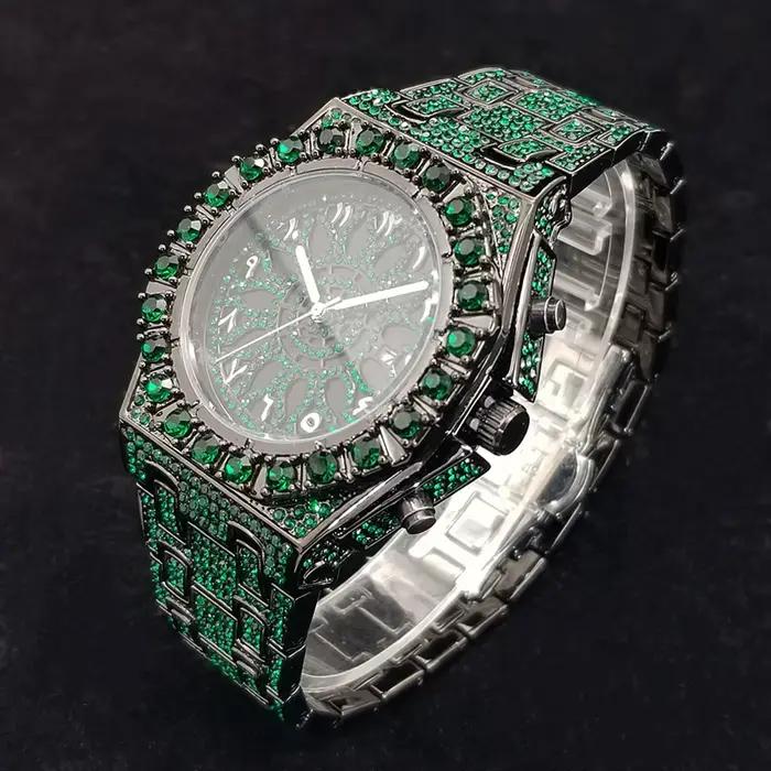 Montre en diamant pour hommes