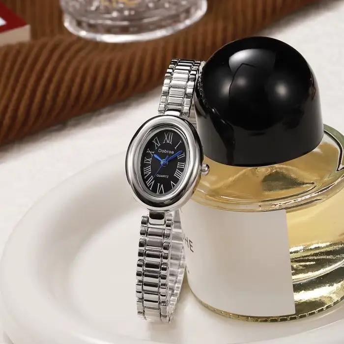 Montre femelle ceinture en acier haute beauté ovale baignoire quartz simple grosses montres bracelet occasions spéciales