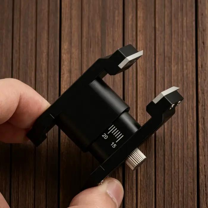 Outil professionnel pour enlever les bracelets de montre
