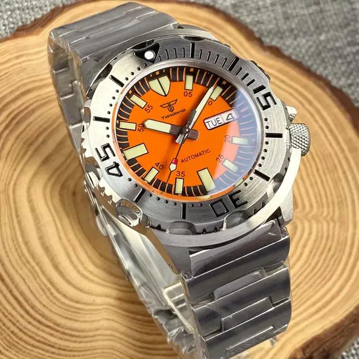 Montre Monster Orange Tandorio pour Hommes Robuste et Élégante Mécanique avec Boîtier Acier Inoxydable et Bracelet en Acier Occasions Spéciales et Activités Extérieures