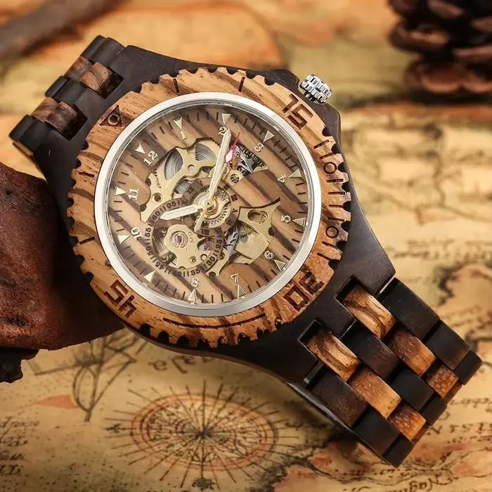 Montre-bracelet automatique entièrement en bois pour homme