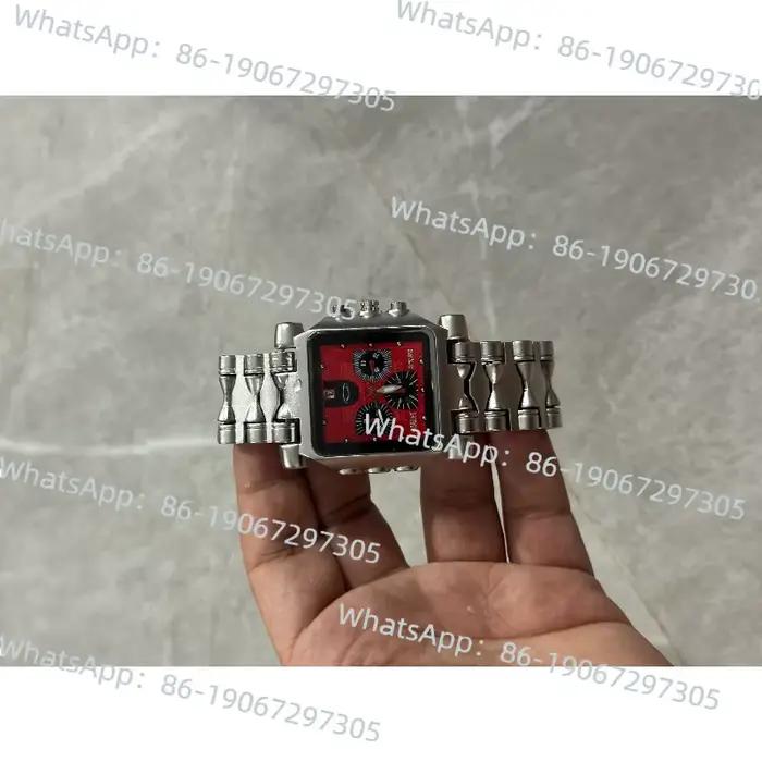 Montre homme carrée avec cadran large et mouvement à quartz résistant à l'eau pour hommes style moderne occassions quotidiennes et formelles
