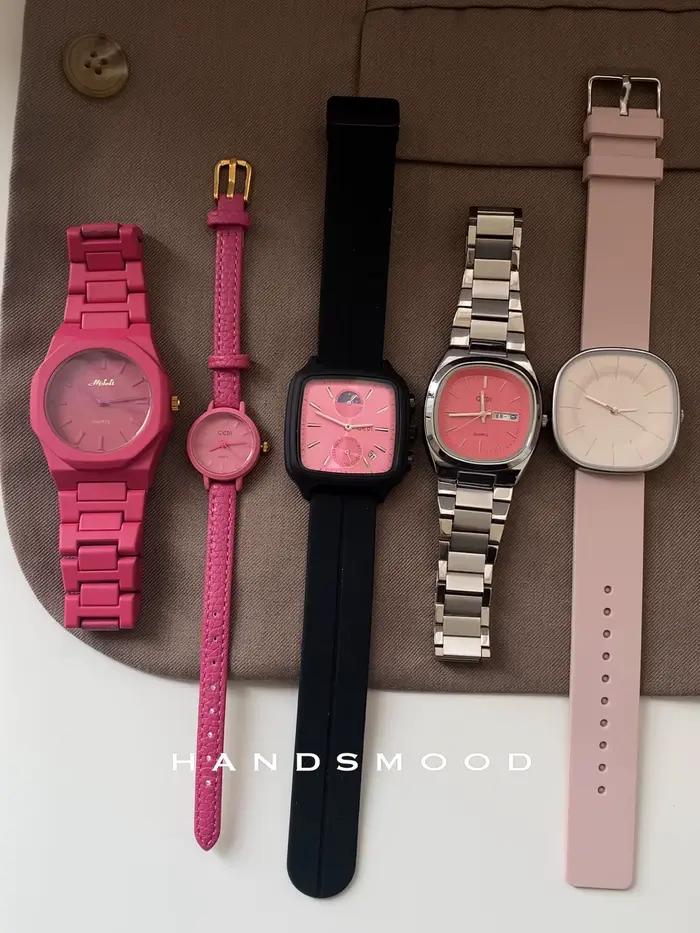 Montre étanche rose en laiton avec bracelet en silicone pour femmes, résistante à l'eau, élégante et moderne, idéale pour les occasions spéciales et quotidiennes