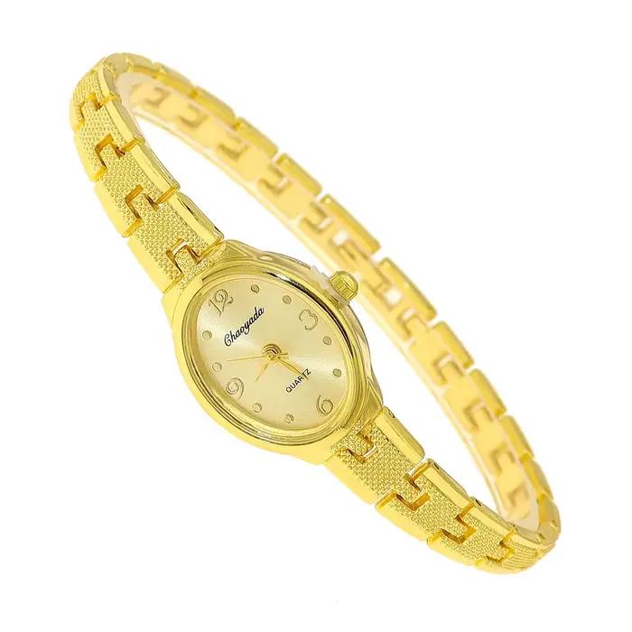 1pc Nouvelle montre pour femme à la mode avec bracelet en or