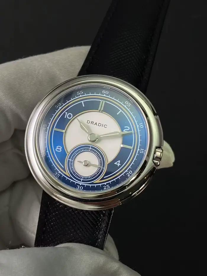 Montre mécanique DRADIC à cadran unique