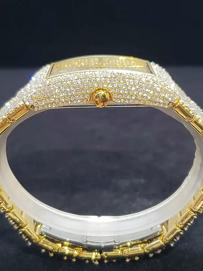 Montre à Quartz Luxe Rectangle avec Calendrier Complet et Bracelet Alliage pour Hommes Occasions Spéciales