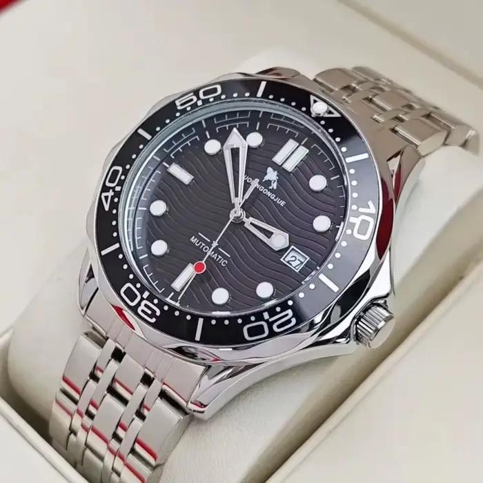 Montre de plongée de luxe LUOLINGONGJUE pour homme avec design squelette et bracelet en acier inoxydable pour affaires et loisirs occasions spéciales