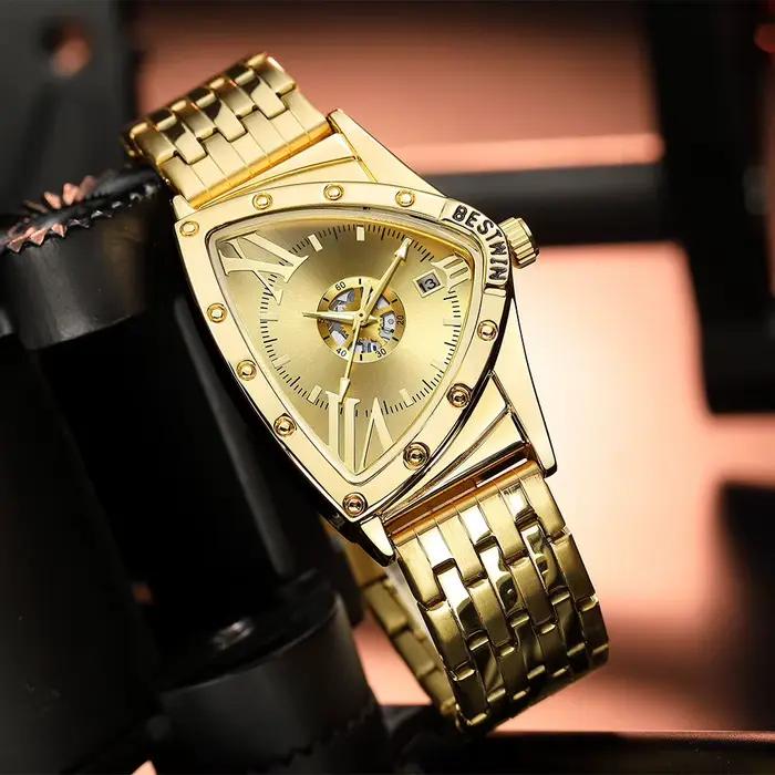 Montre Triangle
