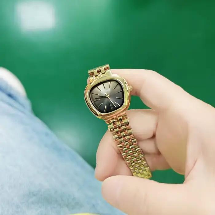 Montre carrée classique pour femme SUNMATE en acier inoxydable résistante à l'eau pour occasions formelles et décontractées