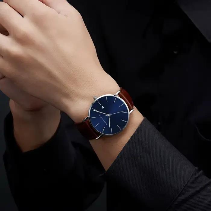 Montre homme en acier inoxydable haute qualité avec mouvement quartz et résistance à l'eau 3 bars pour homme occassions spéciales minimaliste décontracté