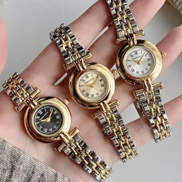 Montre à cadran romain rond pour femmes