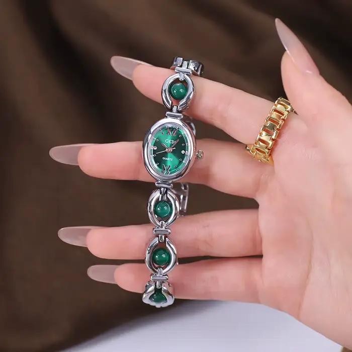Montre-bracelet Émeraude Style National pour Femme Luxe Leger Perles Exquises Étanche Montre à Quartz Tendance pour Dames Occasions Spéciales
