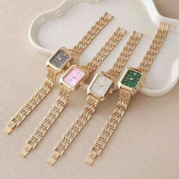 Montres à quartz élégantes pour femmes