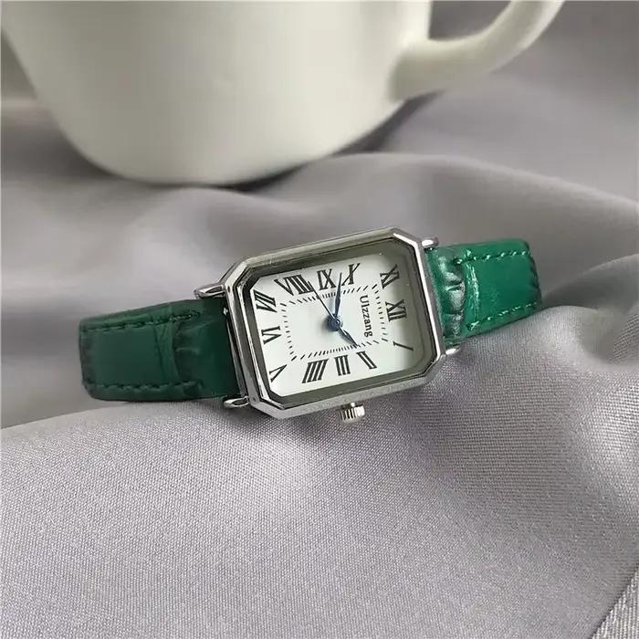 Montre à quartz vintage pour femme