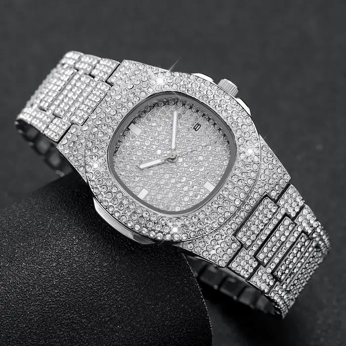 Montre-bracelet à quartz en acier inoxydable pour homme avec calendrier
