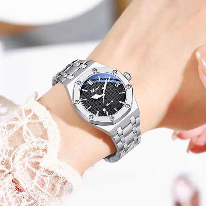 Montre en acier inoxydable pour femmes