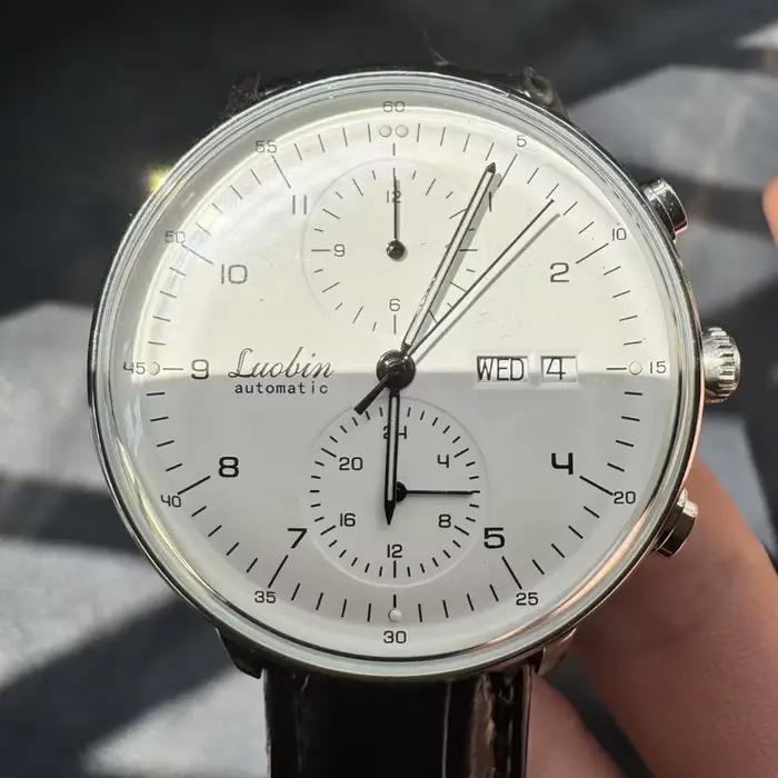 Montres mécaniques pour hommes