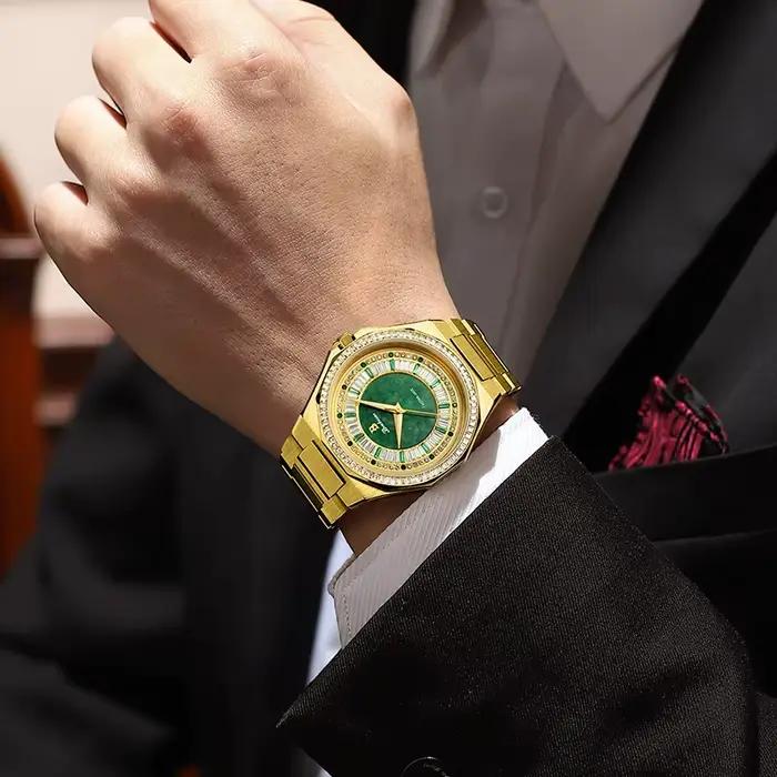 Montre mécanique automatique en acier inoxydable pour homme résistante à l'eau et dotée d'un altimètre élégante pour occasions spéciales et activités outdoor