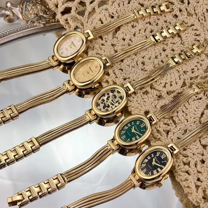 Montre ovale élégante à franges : un trésor vintage délicat pour femmes