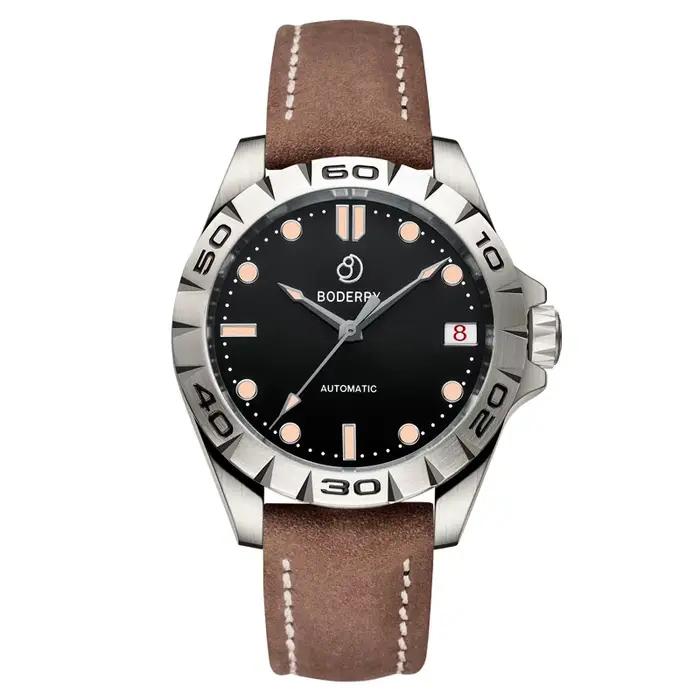 Montre BODERRY en titane avec mouvement automatique pour homme résistante à l'eau et lumineuse pour différentes occasions élégantes et sportives