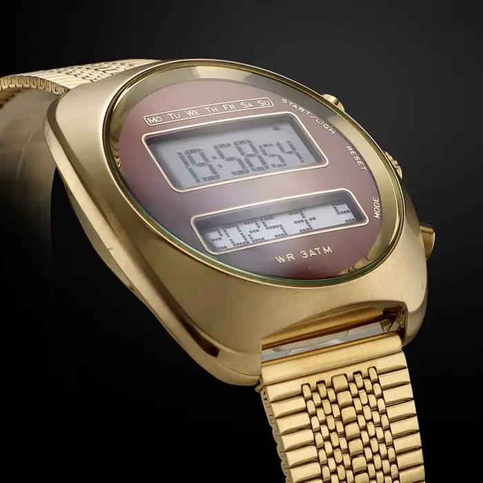 Montre numérique rétro à double affichage pour homme avec date