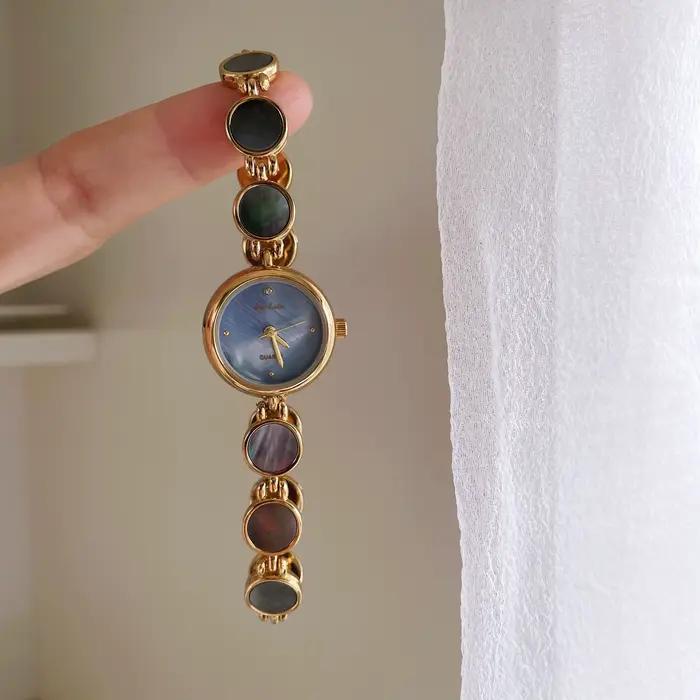 Bleu simple nacre petit disque accessoires montre de luxe bracelet style dames