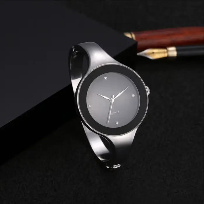 Montre-Bracelet en cristal de luxe femmes montres Simple mode