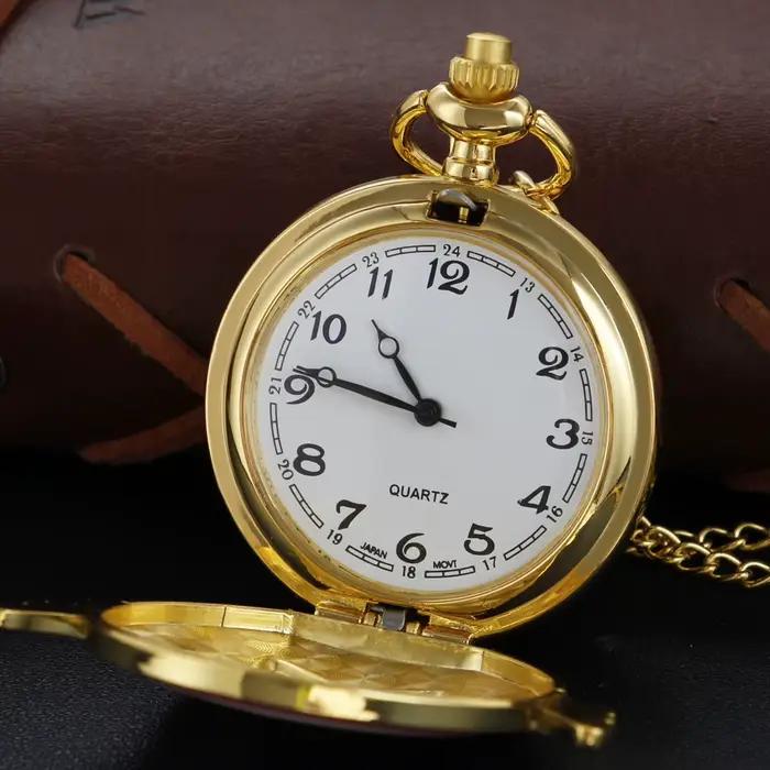 Montre de Poche à Quartz avec Petites Ailes Étoile à Cinq Branches Collier Mode Pendentif Horloge Cadeau Occasionnels Hommes Femmes