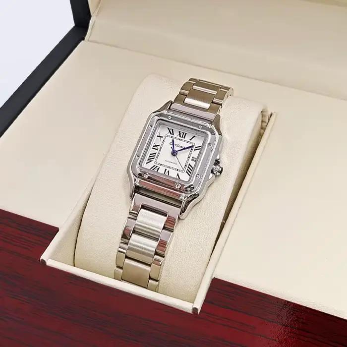 Petite montre carrée de luxe légère pour femme