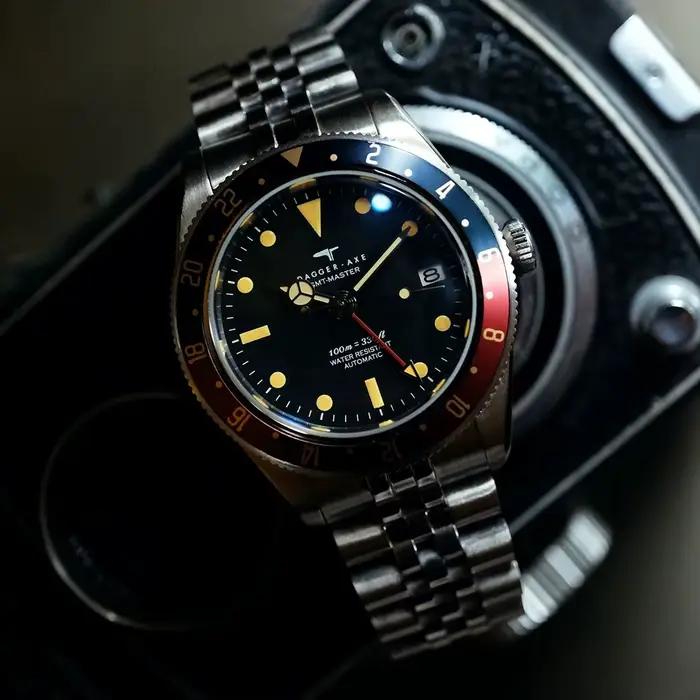 DAGGERAXE – montre de plongée pour hommes, 39mm GMT, automatique, mécanique, étanche à 100M, miroir saphir lumineux C3, lunette Cola NH34