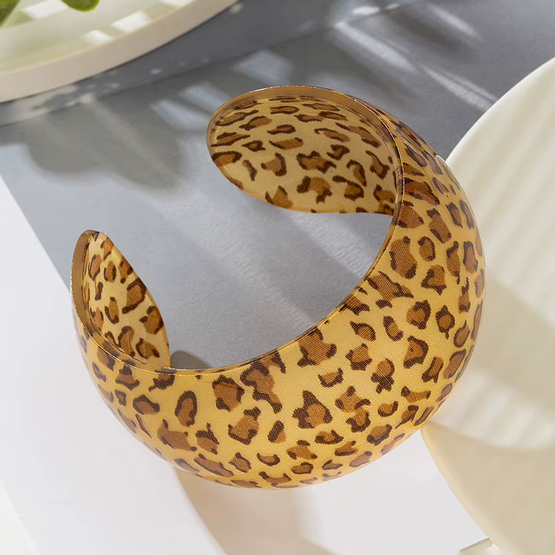 Bracelet en résine imprimé léopard géométrique Y2K mode coréenne bijoux à breloques pour femmes occasions spéciales